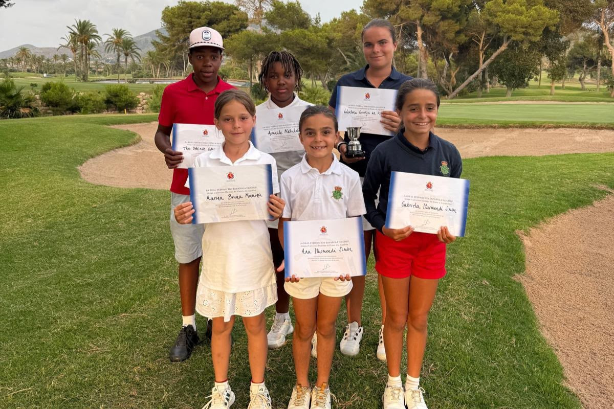 Els joves golfistes catalans tornen amb premi del Campionat d'Espanya Infantil, Aleví i Benjamí 2026