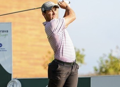 Víctor García Broto brilla en un gran final de torneig a la Biarritz Cup